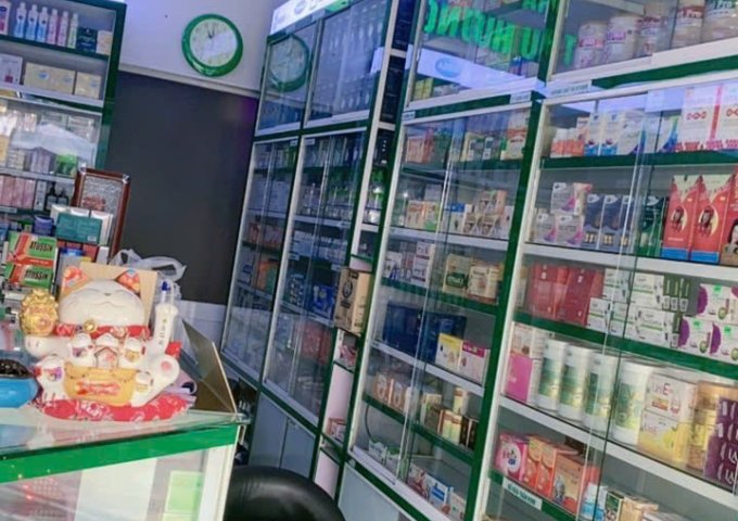 Nhà thuốc cần sang nhượng Hoạt động ổn định 8 năm, đầy đủ giấy tờ pháp lý, GPP còn hạn dài