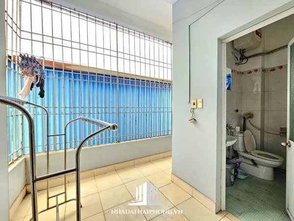 CHÍNH CHỦ CẦN BÁN NHÀ MẶT PHỐ - VỊ TRÍ ĐẸP NGAY TRUNG TÂM ĐĂNG KIỂM XE CƠ GIỚI, HẠ ĐOẠN 2, ĐÔNG HẢI, HẢI AN, HẢI PHÒNG