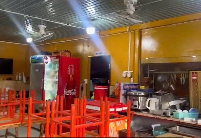 CHO THUÊ MẶT BẰNG KINH DOANH QUÁN ĂN 2 TẦNG