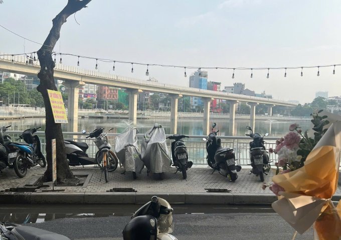 Cần chuyển nhượng Cửa hàng Địa điểm: 16 Mai Anh Tuấn