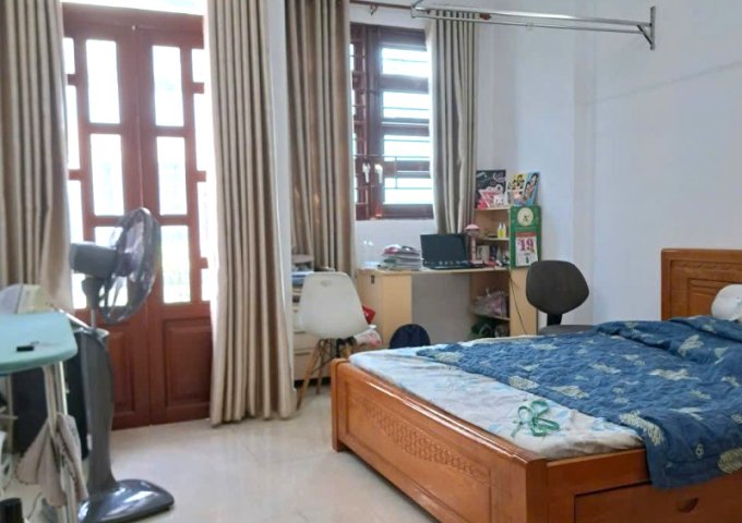 Bán Nhà 4 Tầng Ở Ngay Tại Ngô Chí Quốc, Bình Chiểu – 54m², Giá Cực Tốt 5 Tỷ!Thiết Kế Hiện Đại,