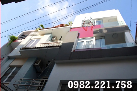 ⭐Bán nhà đẹp trung tâm Bình Thạnh, cách Quận 1 chỉ 5 phút - 0982.221.758