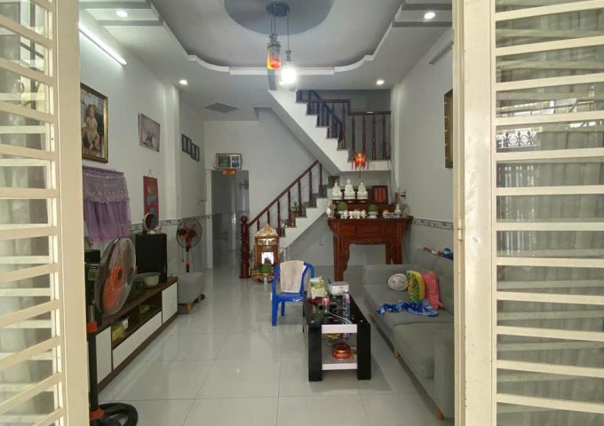 VỠ NỢ CẦN BÁN GẤP NHÀ LIỀN KỀ GIÁ RẺ – TRUNG TÂM LONG TRẠCH, CẦN ĐƯỚC, LONG AN