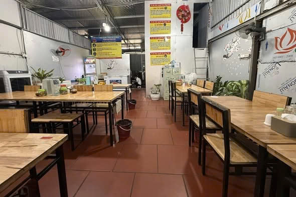 CHÍNH CHỦ SANG NHƯỢNG LẠI CỬA HÀNG TẠI KĐT VIỆT HƯNG