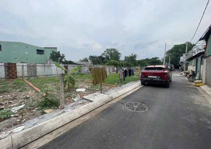 6 LÔ ĐẤT LIỀN KỀ – ĐỐI DIỆN KĐT VẠN PHÚC