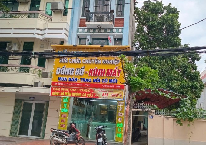 BÁN NHÀ 4 TÂNG, mặt phố ĐẠI LỘ HÔ CHÍ MINH, trung tâm TPHD Giá 23tỷ