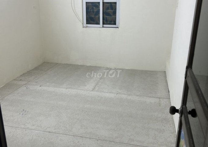 Cho thuê nhà nguyên căn cấp 4 Ngõ 136 Ngọa Long, Phường Minh Khai, Quận Bắc Từ Liêm, Hà Nội