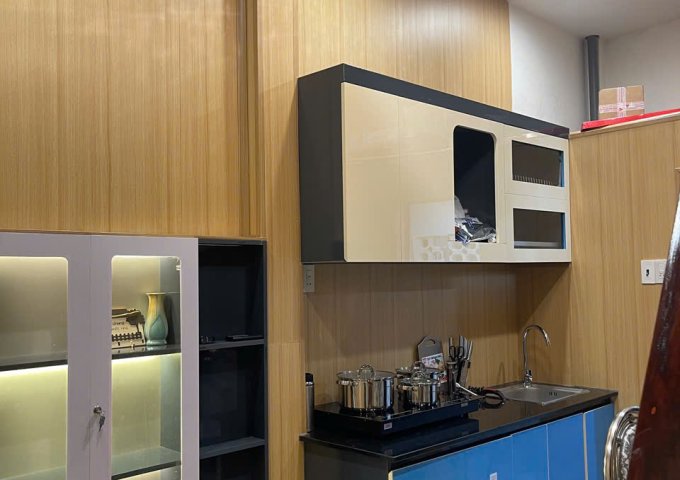 Nhà riêng nguyên căn mới cho thuê tọa lạc tại hẻm 74 Quang Trung Nha Trang, Khánh Hòa.