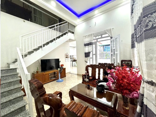 ⭐Cần bán đất tặng nguyên căn biệt thự mini 2 tầng cực đẹp, hẻm ô tô Đ.Phú Trung (Vĩnh Thạnh), Nha Trang. 0989698626