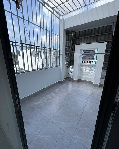 BÁN NHÀ GÓC VIEW CÔNG VIÊN – ĐƯỜNG NGUYỄN VĂN YẾN, QUẬN TÂN PHÚ – NHÀ MỚI