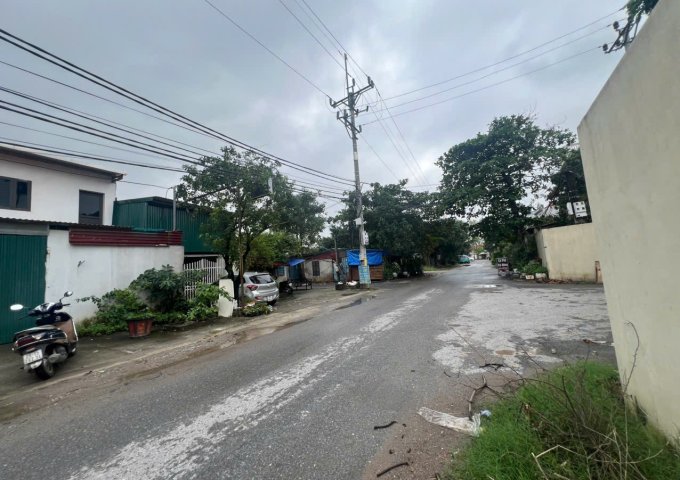 BÁN XƯỞNG TẠI THƯỜNG TÍN – TỔNG DIỆN TÍCH 350m², XÂY 2 TẦNG KIÊN CỐ, ĐỦ ĐIỆN NƯỚC