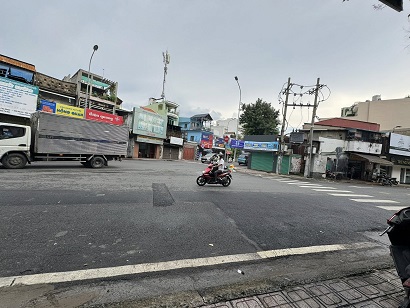 CHO THUÊ NHÀ NGUYÊN CĂN MẶT TIỀN HỒ VĂN HUÊ – TRỐNG GIỮA THÁNG 11