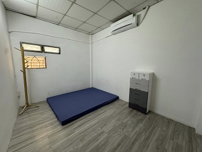 CHO THUÊ NHÀ NGUYÊN CĂN MẶT TIỀN HỒ VĂN HUÊ – TRỐNG GIỮA THÁNG 11