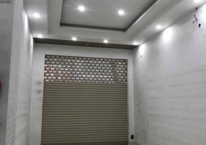 Chính chủ cho thuê tầng 1 nhà mặt phố số 289 Ngọc Lâm, Long Biên, Hà Nội