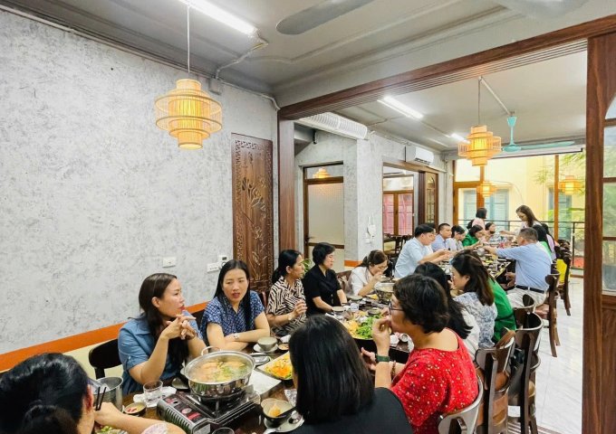 SANG NHƯỢNG NHÀ HÀNG – KHU VỰC CẦU GIấy