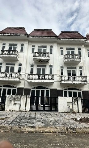 Chính chủ bán Nhà liền kề khu Biệt thự ven sông Chánh Mỹ, trung tâm Thủ Dầu Một, Bình Dương, view sông Sài Gòn.