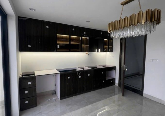 LIỀN KỀ VIP VIN 3 VỊ TRÍ TRUNG TÂM CỦA TRUNG TÂM