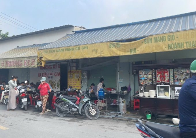 SANG GẤP QUÁN HỦ TIẾU NAM VANG – KHÁCH ỔN ĐỊNH