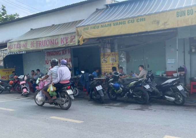 SANG GẤP QUÁN HỦ TIẾU NAM VANG – KHÁCH ỔN ĐỊNH