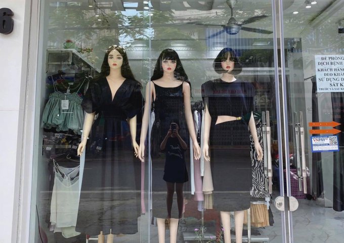 Cho thuê và sang nhượng cửa hàng