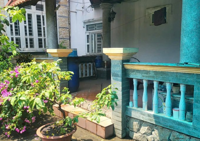 BIỆT THỰ ĐẸP – SỔ HỒNG RIÊNG – MẶT BẰNG RỘNG 213m² – LINH TÂY, THỦ ĐỨC – GIÁ 13.5 TỶ (THƯƠNG LƯỢNG MẠNH CHO KHÁCH THIỆN CHÍ)