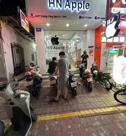 SANG NHƯỢNG MẶT BẰNG - VỊ TRÍ ĐẸP, ĐÔNG DÂN