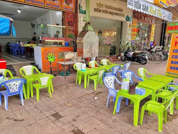 SANG MẶT BẰNG – VỊ TRÍ ĐẸP NGAY CHỢ VŨNG TÀU! 163 Nam Kỳ Khởi Nghĩa