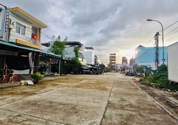 HIẾM CÓ!!! GIÁ CỰC TỐT – BÁN LÔ ĐẤT TĐC HÒN RỚ 2
HƯỚNG SÔNG – GẦN SUN GROUP & CỤM ĐẠI HỌC NAM NHA TRANG