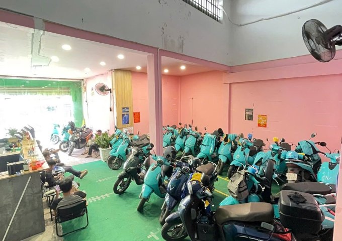 SANG NHƯỢNG TRẠM SẠC XE ĐIỆN mặt tiền Lạc Long Quân P10. Tân Bình