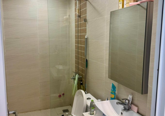 PASS PHÒNG – CÒN 8 THÁNG HỢP ĐỒNG