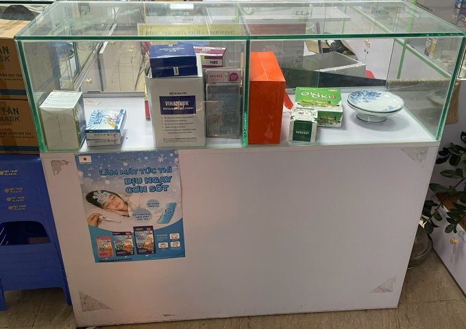 Cần Thanh lý toàn bộ CSVC và quầy tủ, bảng biển nhà thuốc khu vực Times City Hà Nội