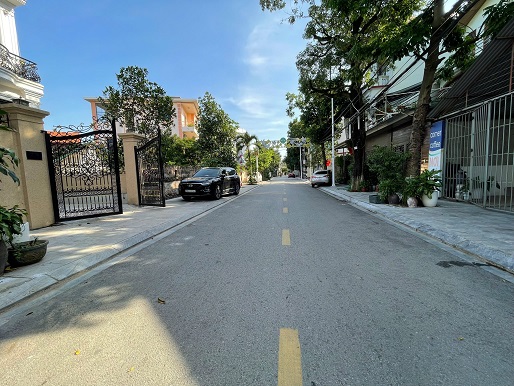 ► HÀNG HIẾM THANH KHOẢN GẤP – 2 CĂN NHÀ ĐẸP TRUNG TÂM TP VĨNH YÊN – GIÁ CỰC TỐT