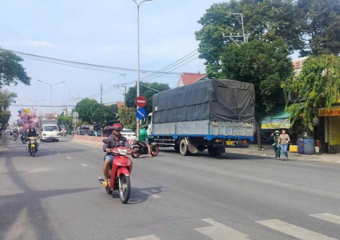 CHỦ CẦN BÁN GẤP LÔ ĐẤT MẶT TIỀN ĐT 743 – KÈM DÒNG TIỀN ỔN ĐỊNH 20 TRIỆU/THÁNG