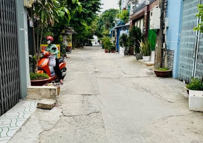 MẶT TIỀN GIÁ HẺM – GIÁP NGUYỄN SƠN – 137M NGANG 6 NỞ HẬU – DÒNG TIỀN 240 CHỈ 8.X