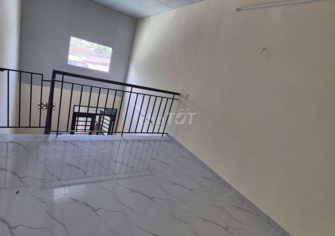 Cho thuê phòng 25m2 mặt tiền đường 28 - Phường An Nhơn.