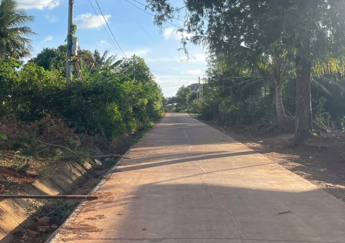 CHÍNH CHỦ CẦN BÁN LÔ ĐẤT NỀN CƯ SUÊ – CƯ M’GAR, ĐẮK LẮK  GIÁ 400 TRIỆU