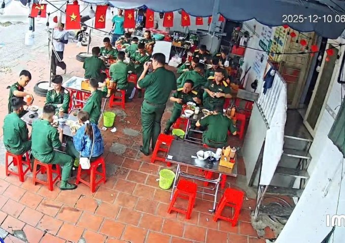 SANG NHƯỢNG QUÁN PHỞ & BÚN BÒ HUẾ – DOANH THU ỔN ĐỊNH