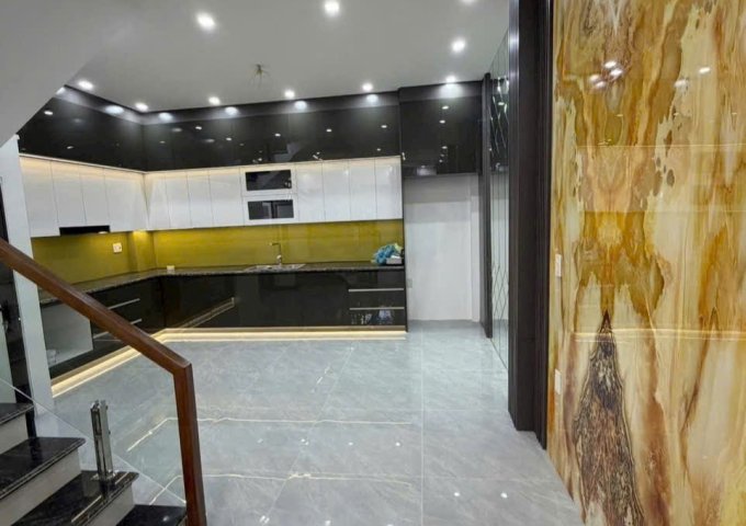 BÁN NHÀ XÂY ĐỘC LẬP – SÂN CỔNG RIÊNG KHU THIÊN LÔI – GẦN AEON MALL (LÊ CHÂN, HẢI PHÒNG)