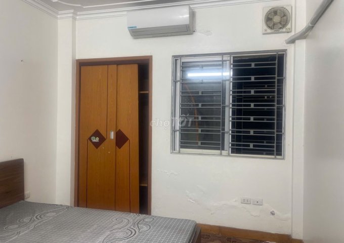 CHÍNH CHỦ CHO THUÊ CĂN HỘ RỘNG 140m² – 120 HOÀNG QUỐC VIỆT