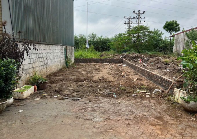 Chủ cần tiền cần bán gấp đất khu bến xe Mỹ Hào Hưng Yên giá ưu đãi nhất LH: 0976 226 938