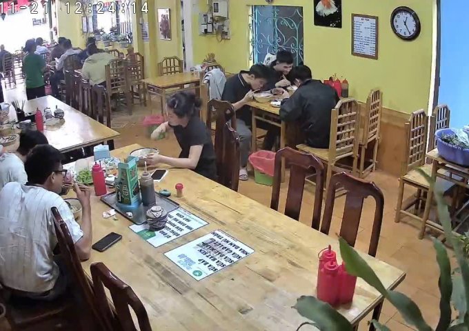 SANG / CHO THUÊ MẶT BẰNG KINH DOANH 125M² – MẶT TIỀN NGUYỄN ẢNH THỦ, HÓC MÔN