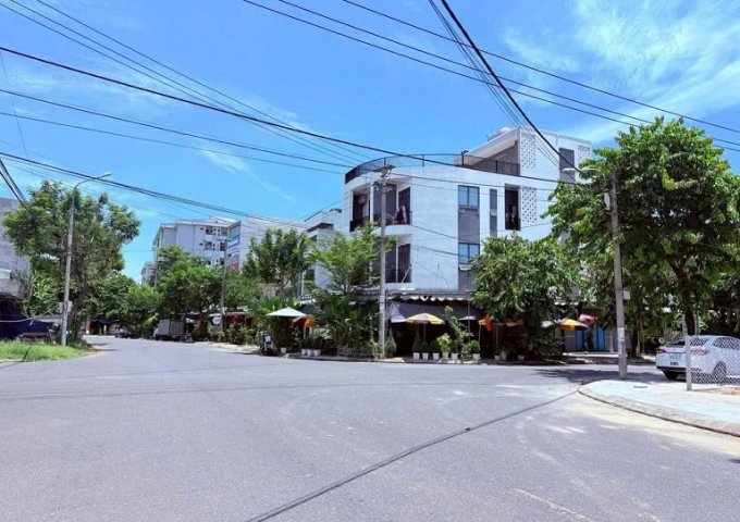 Bán nhanh lô đất 2 mặt tiền Mẹ Thứ & Trần Tử Bình tại phường Hoà Xuân , TP Đà Nẵng
