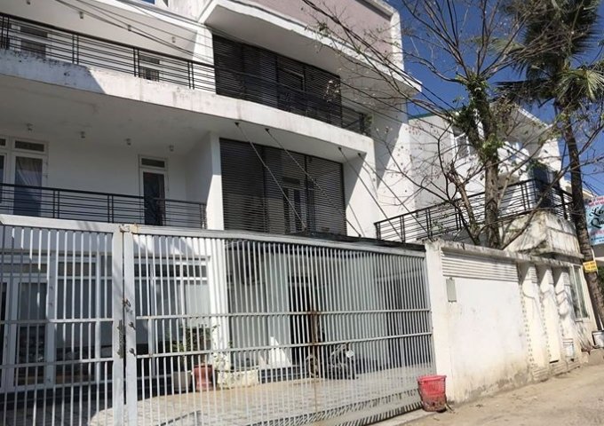 Bán nhà mặt tiền Nguyễn Lương Bằng , có 6 phòng cho thuê , thu nhập 2400 đô/tháng
