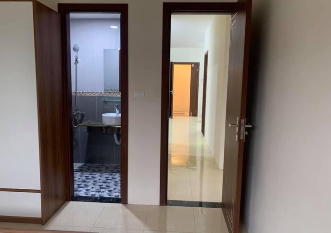 Bán căn hộ chung cư 379 Thanh Hóa, Phường Đông Hương, 2PN, suất ngoại giao để lại nội thất